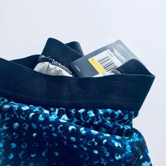 NEW⚡️Nike hypercool printed mesh leggings - Picture 7 of 8